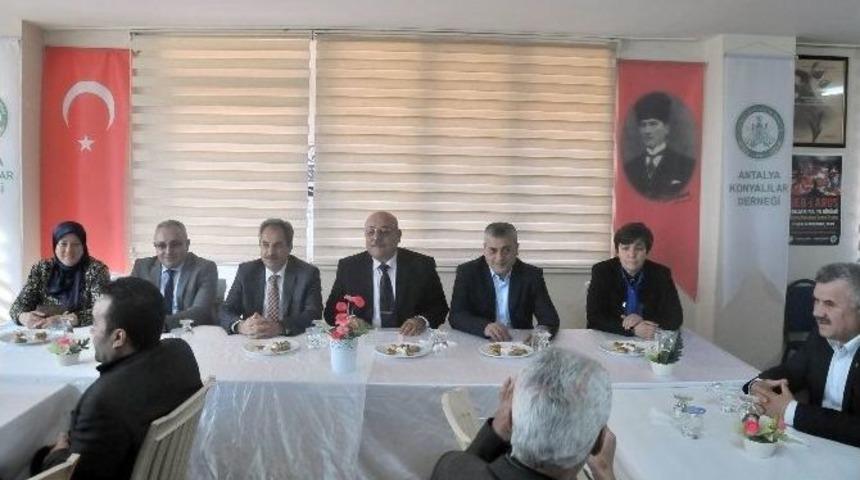 Akşehir Heyetinden Antalya Konyalılar Derneği&rsquo;ne Ziyaret