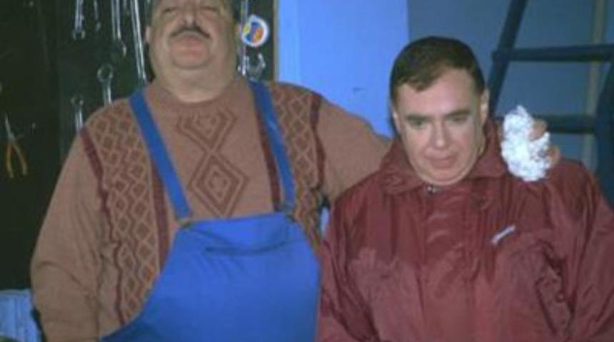 SEYİRCİYİ KAHKAHAYA BOĞDULAR