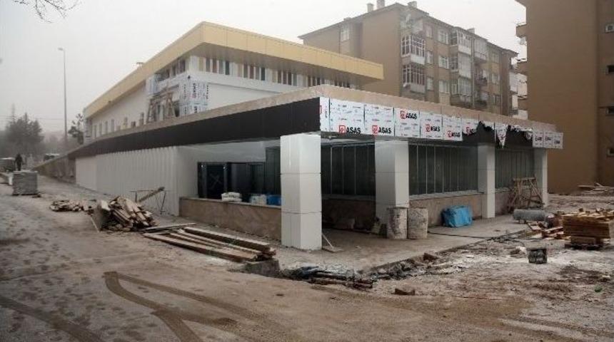 Kapalı &Ccedil;ocuk Parkı Ve Kadın K&uuml;lt&uuml;r Merkezinde İnceleme