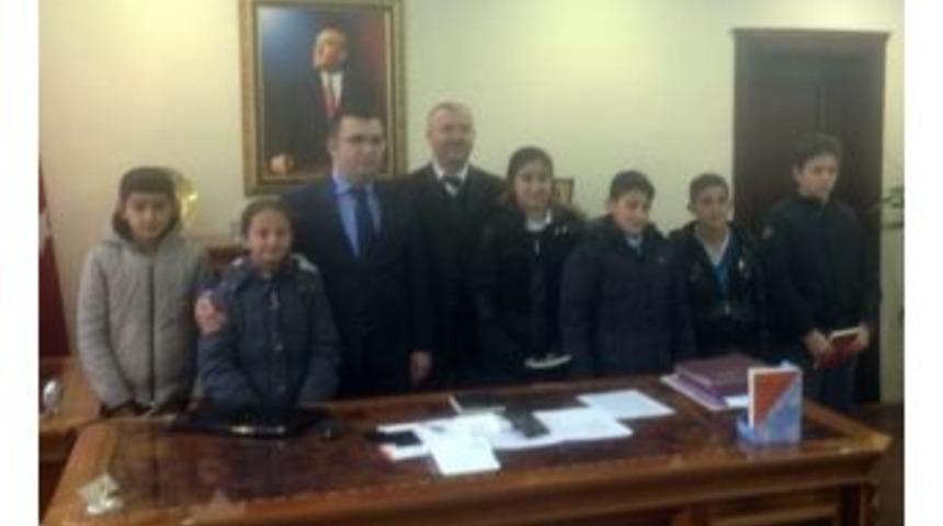 &Ouml;ğrencilerden Kaymakam Avcı&rsquo;ya Ziyaret