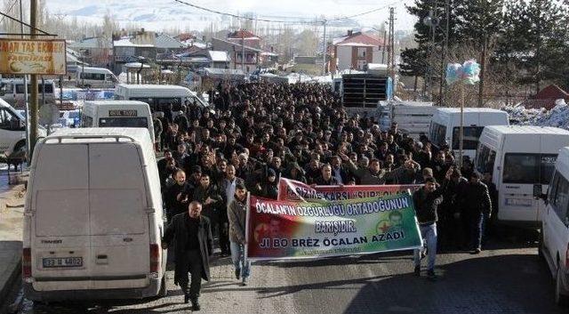 Başkale’de Sokağa Çıkma Yasağı Protestosu