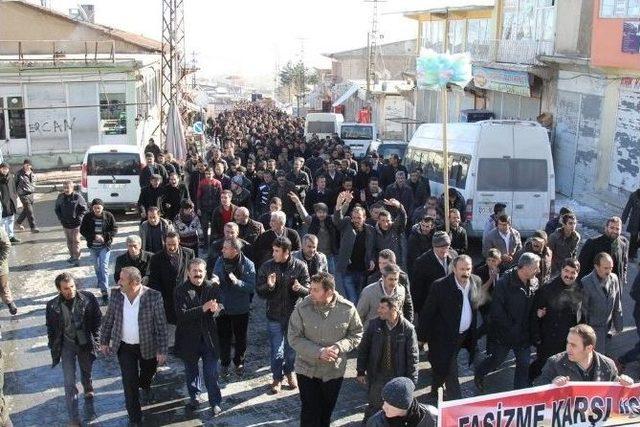 Başkale’de Sokağa Çıkma Yasağı Protestosu