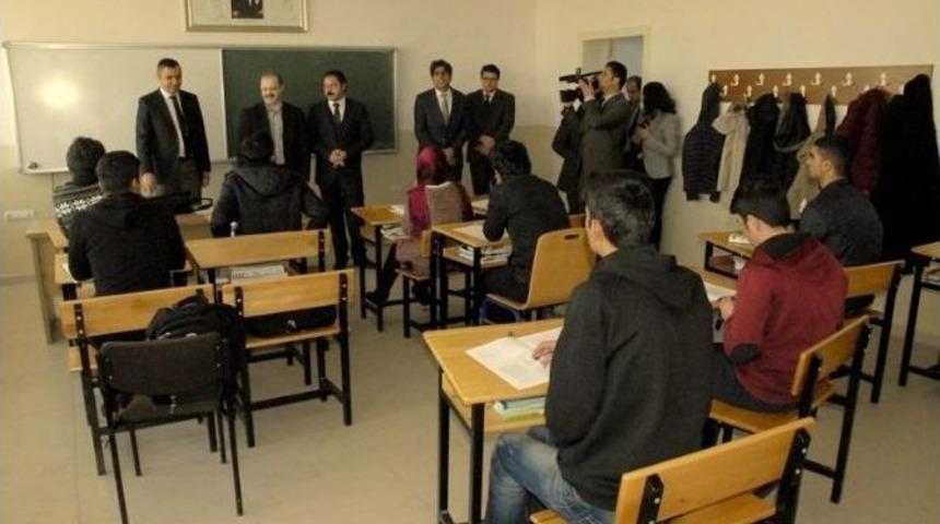 Tuşba&rsquo;da Ygs &Ouml;ncesi Deneme Sınavı