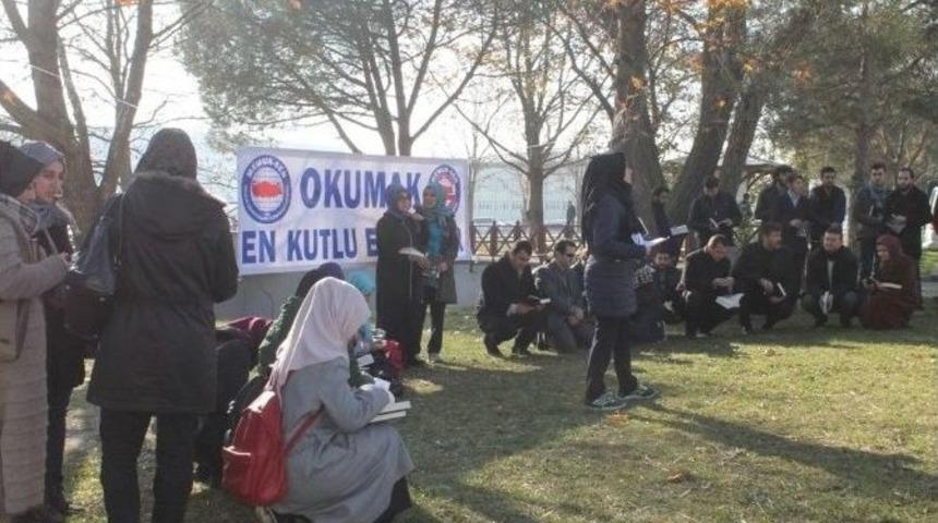 Gen&ccedil; Memur-sen Mehmet Akif&rsquo;i Andı