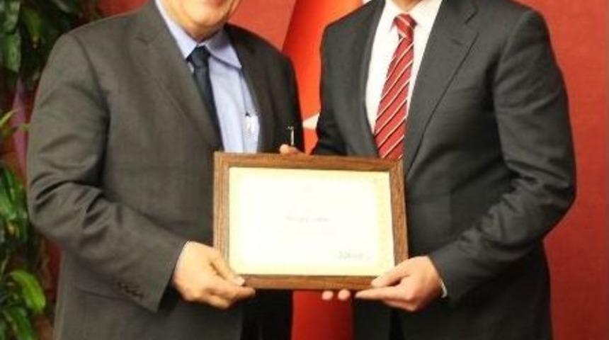 Bakan Avcı&rsquo;dan İneg&ouml;ll&uuml; Mobilyacılara Teşekk&uuml;r