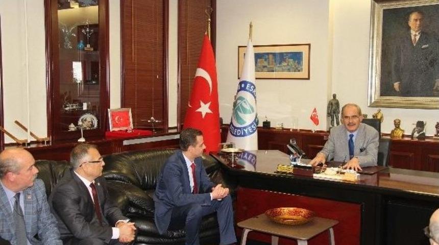 Chp Odunpazarı İl&ccedil;e &Ouml;rg&uuml;t&uuml;nden Başkan B&uuml;y&uuml;kerşen&rsquo;e Ziyaret