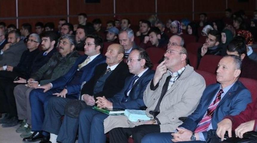 Gazeteci Yusuf Kaplan: