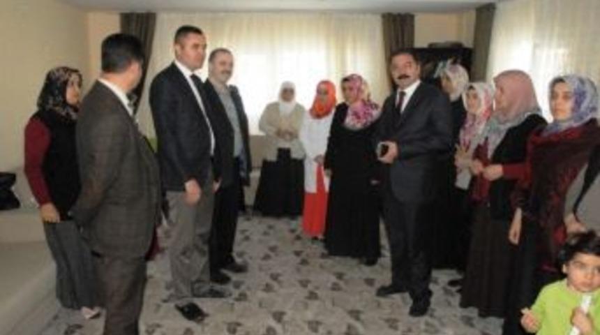 Başkan &Ouml;zg&ouml;k&ccedil;e&rsquo;den Kursiyerlere Umre S&ouml;z&uuml;