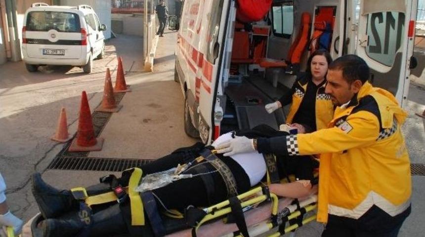 Kontrol İ&ccedil;in Hastaneye Giderken Kaza Ge&ccedil;irince Erken Doğum Yaptı