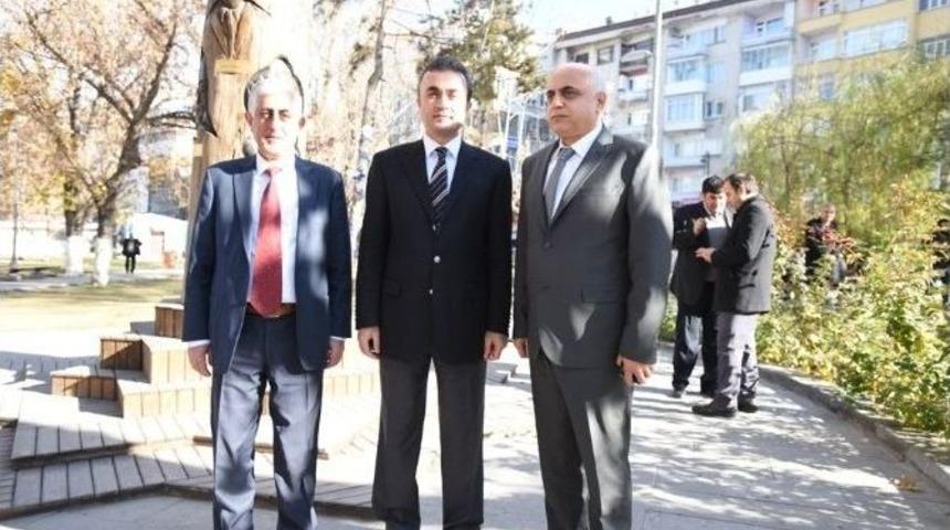 Medeniyet Ağacı, G&ouml;renlerin İlgisini &Ccedil;ekiyor