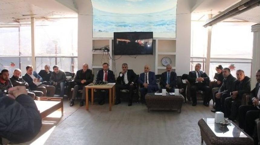 Gevrek: "kenetleneceğiz, Dik Duracağız"