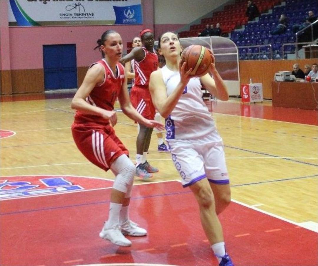 Kadınlar Basketbol S&uuml;per Ligi