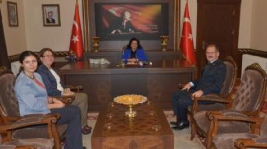 Trakya Birlik&rsquo;ten Vali Civelek&rsquo;e Ziyaret