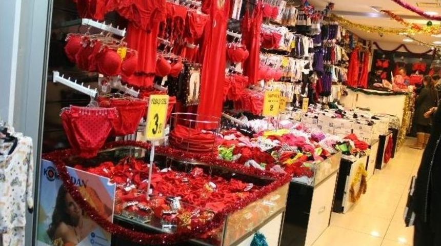 Vitrinler Kırmızılaştı