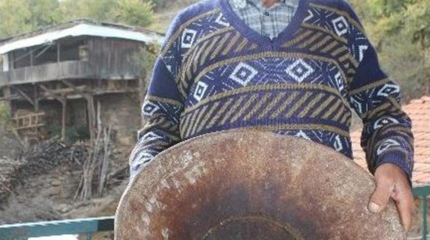 Bu Hamur Teknesi, Miras Olarak Kapı Kapı Dolaşıyor