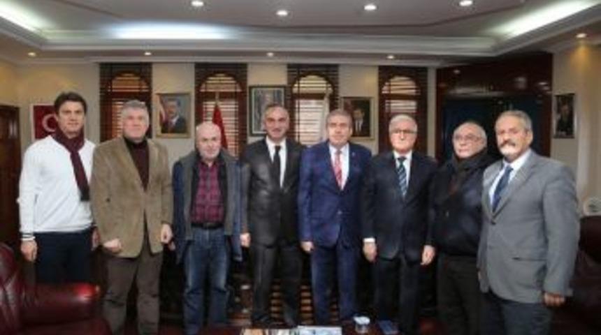 Amat&ouml;r Spora Katkıları İ&ccedil;in Başkan Yılmazer&rsquo;e Teşekk&uuml;r