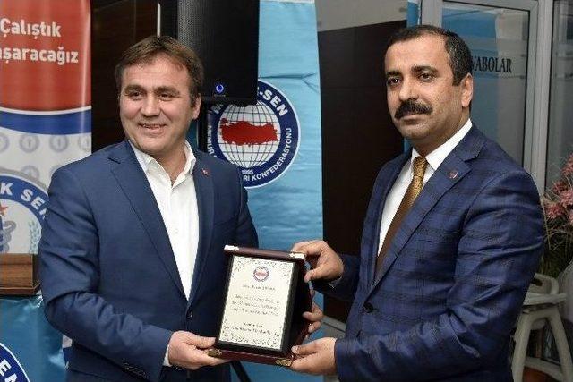 Sağlık-sen Genel Başkanı Metin Memiş Gümüşhane’de