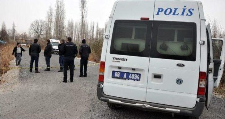 Boğazı Kesilmiş Halde Tarlada Bulundu G1