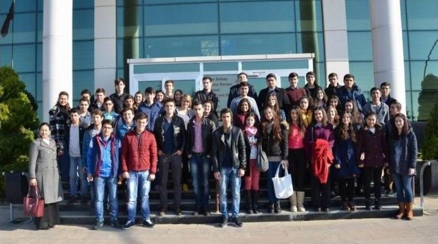 Liselilerin &Uuml;niversite Gezisi