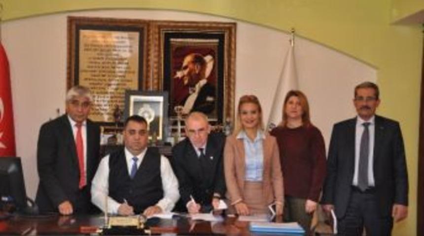 Tarsus Belediyesi&rsquo;nde Toplu S&ouml;zleşme İmzalandı