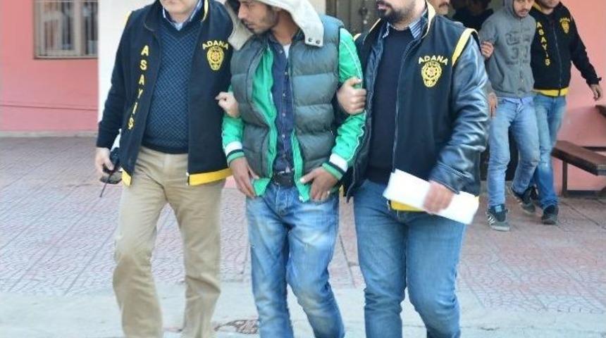 Hırsız Unuttuğu Montunu Almaya Gelince Yakalandı