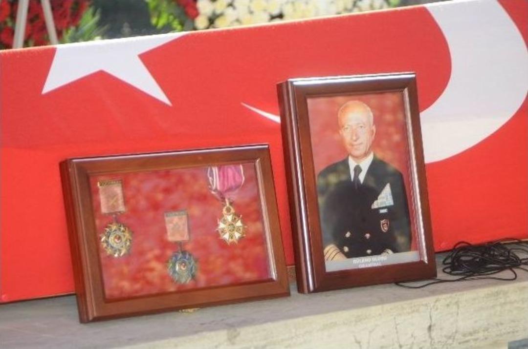 12 Eyl&uuml;l D&ouml;neminin Başbakanı B&uuml;lend Ulusu Son Yolculuğuna Uğurlanıyor