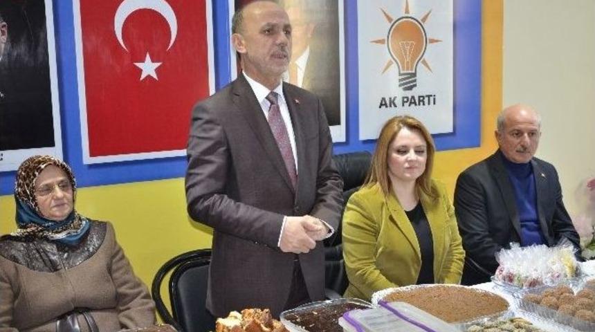 Başkan &Ouml;zt&uuml;rk: "yerli Malı Haftası Birlikteliktir"