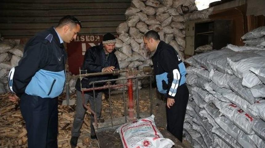 &Ccedil;iğli&rsquo;de K&ouml;m&uuml;r Depoları Denetlendi