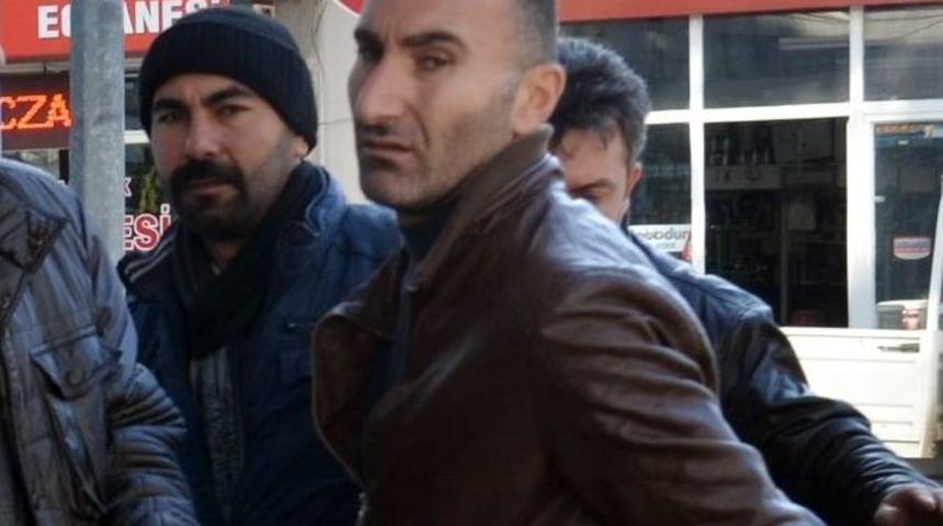 Eşi Ve Kayınbiraderine Kurşun Yağdıran Şahıs Adliyeye Sevk Edildi