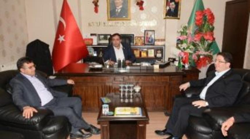 Yazgı Ve Akt&uuml;rk&rsquo;ten Başkan Ko&ccedil;ak&rsquo;a Ziyaret