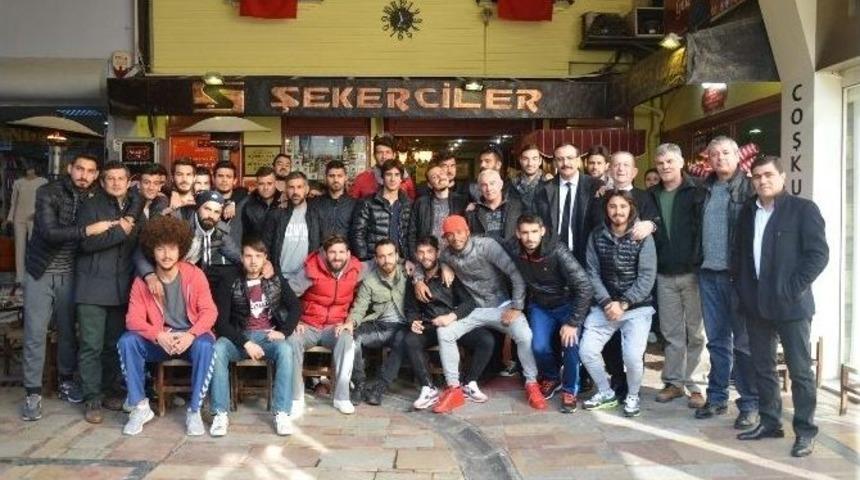 Denizlispor&rsquo;da Ziyaretler Moralleri Y&uuml;kseltti