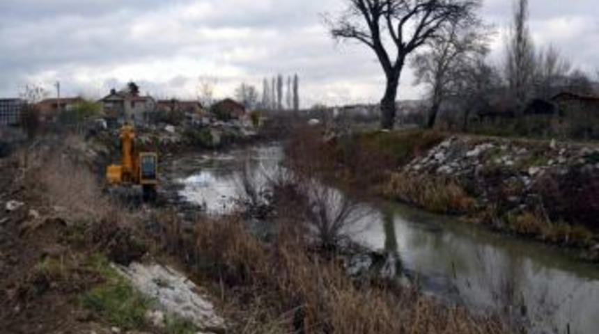 Adronos &Ccedil;ayı&rsquo;nda Temizlik &Ccedil;alışması