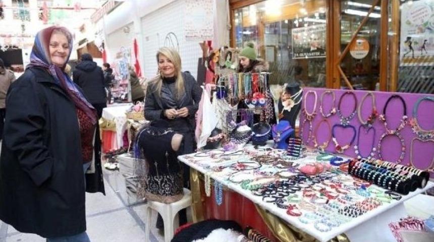 Bandırma&rsquo;da Alışveriş G&uuml;nleri Başladı