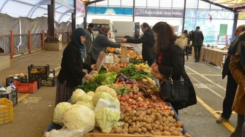 Nil&uuml;fer Organik &Uuml;r&uuml;n Pazarı&rsquo;na İlgi Artıyor