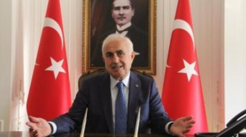 &rsquo;medyatik Vali&rsquo; Emekli Oluyor