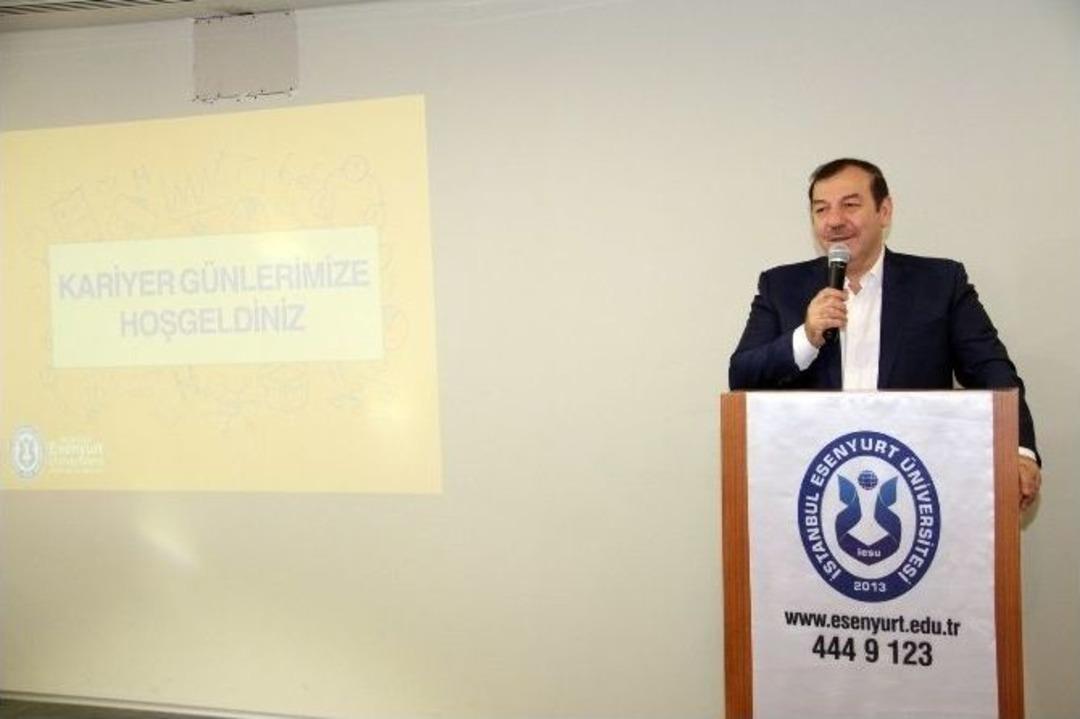 Başkan Kadıoğlu&rsquo;ndan &Uuml;niversitelilere Yerel Y&ouml;netim Dersi