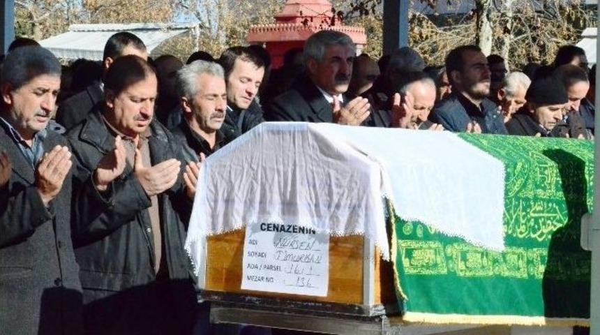 Kazada Hayatını Kaybeden Yaşlı Kadın Son Yolculuğuna Uğurlandı