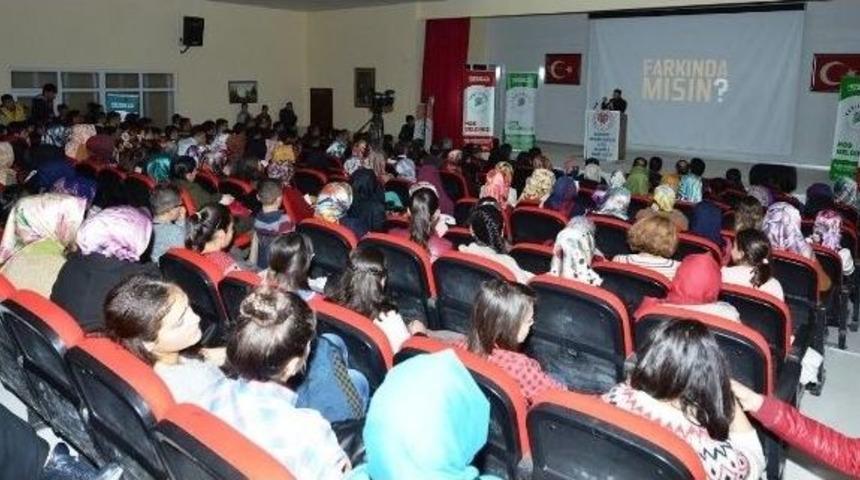 &lsquo;dua Ve Şiir&rsquo; Gecesi Darende&rsquo;de De D&uuml;zenlendi