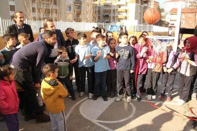 Çocuklar Gelişsin Diye Pota Yaptılar