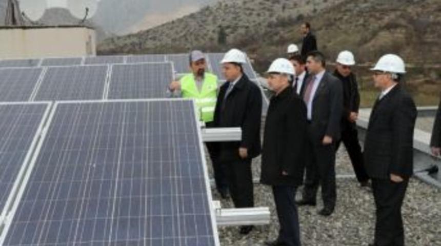 Vali &Ccedil;omaktekin&rsquo;den Model Uygulamaya Yerinde İnceleme