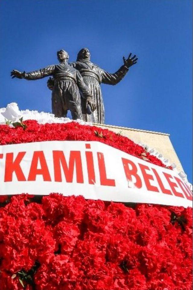 Gaziantep Savunmasının Şehitleri Unutulmadı