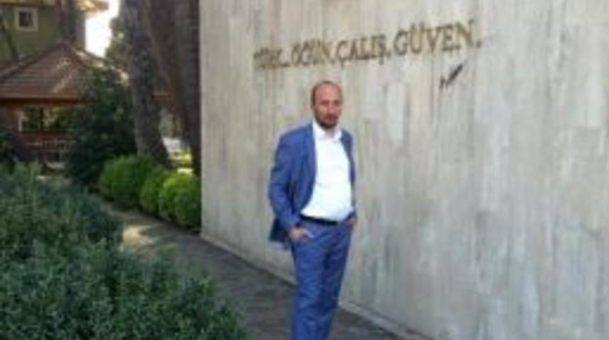 Ziraat M&uuml;hendisi Burhan &Ouml;zhan, Başkan Adayı Olduğunu A&ccedil;ıkladı