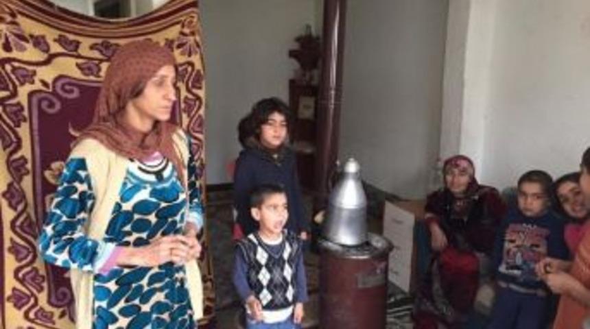 Suriyeli Annenin 9 &Ccedil;ocukla Yaşam Savaşı