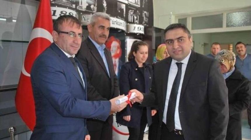 İşaret Dili Kursiyerleri Sertifikalarını Aldı