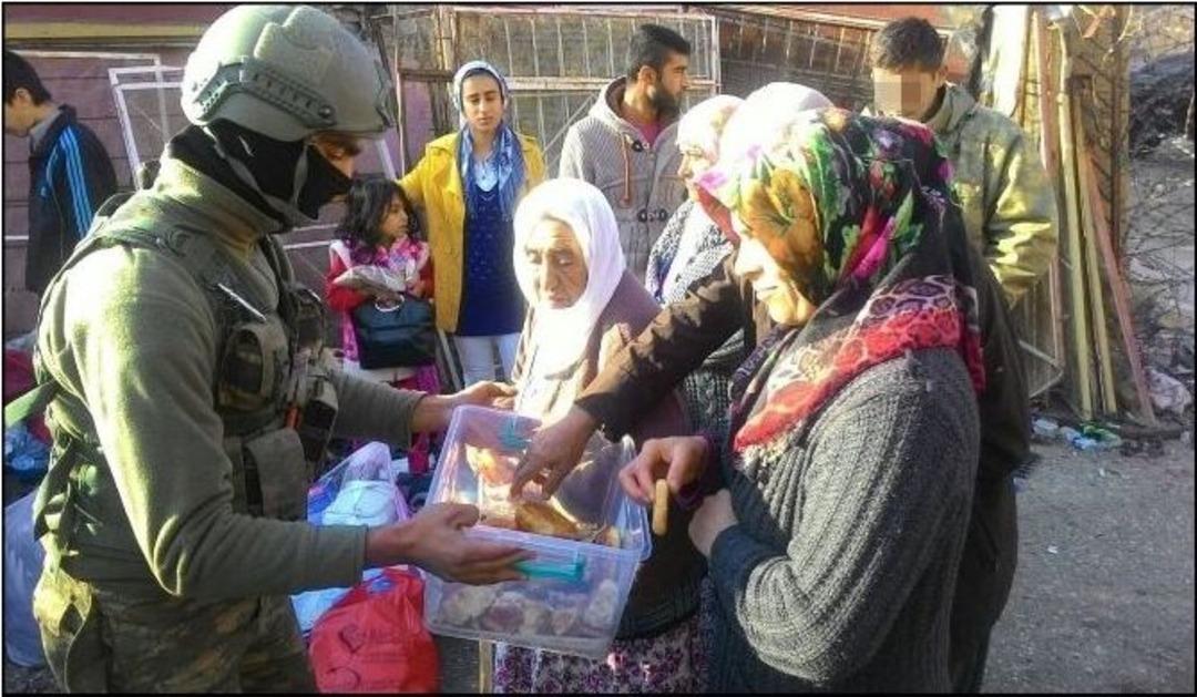 Diyarbakır Sur M&uuml;şterek Operasyonundan Yansıyan Kareler
