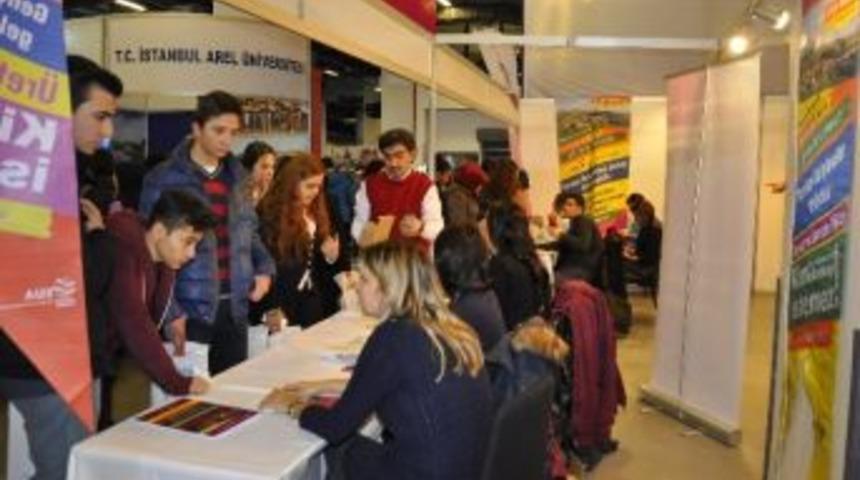 Maltepe &Uuml;niversitesi Educaturk&rsquo;te &Ouml;ğrencilerle Buluştu