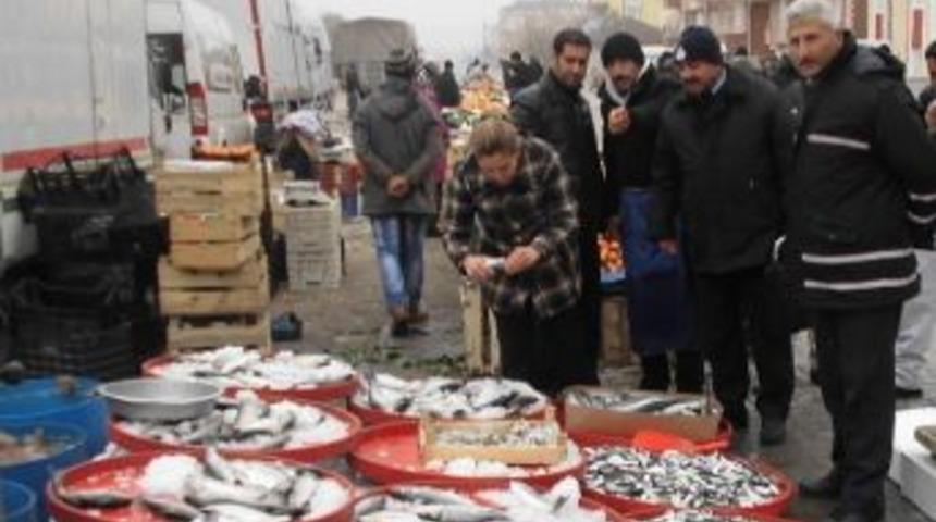 Cihanbeyli&rsquo;de Balık Tezgahları Denetlendi