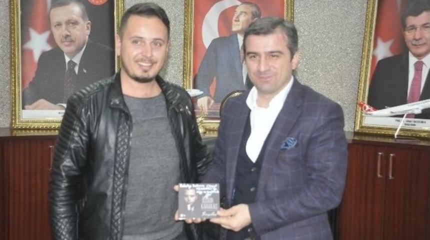 Pop Sanat&ccedil;ısı &Ouml;zg&uuml;r Karakaş Başkan Yemenici&rsquo;yi Ziyaret Etti