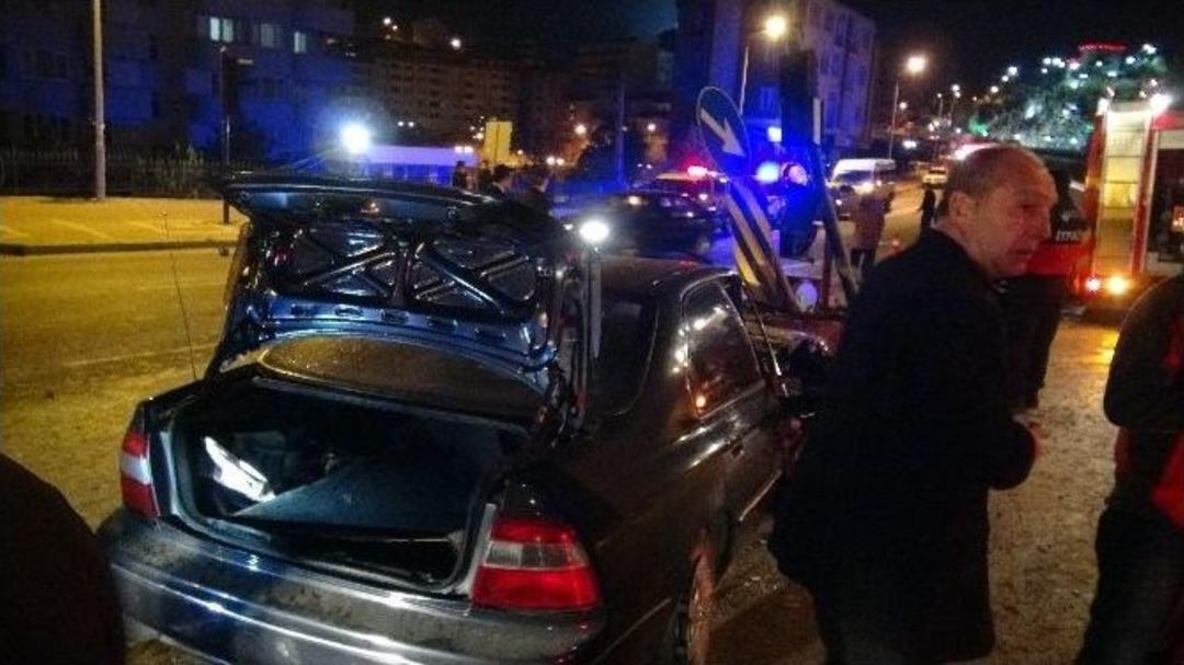 Bilecik&rsquo;te Trafik Kazası, 1 &Ouml;l&uuml; 1 Yaralı
