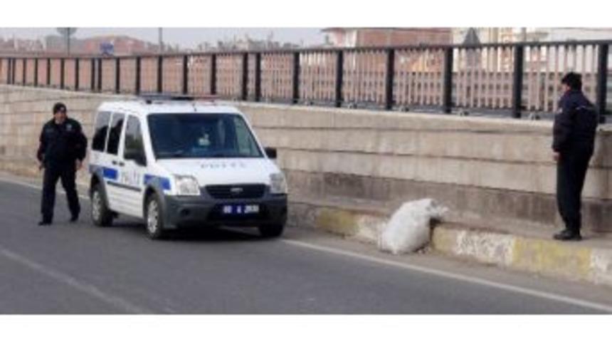 Aksaray&rsquo;da Ş&uuml;pheli &Ccedil;uval Paniği